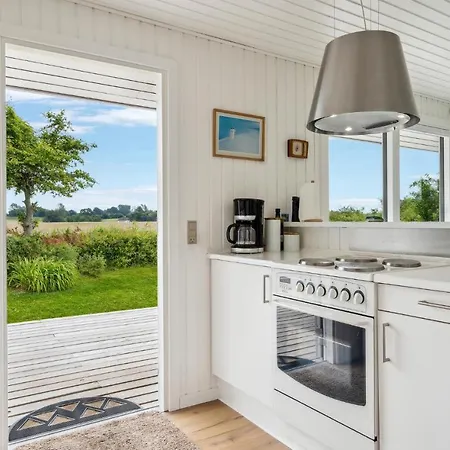 Stunning In Brenderup Fyn With Kitchen Semesterbostad *